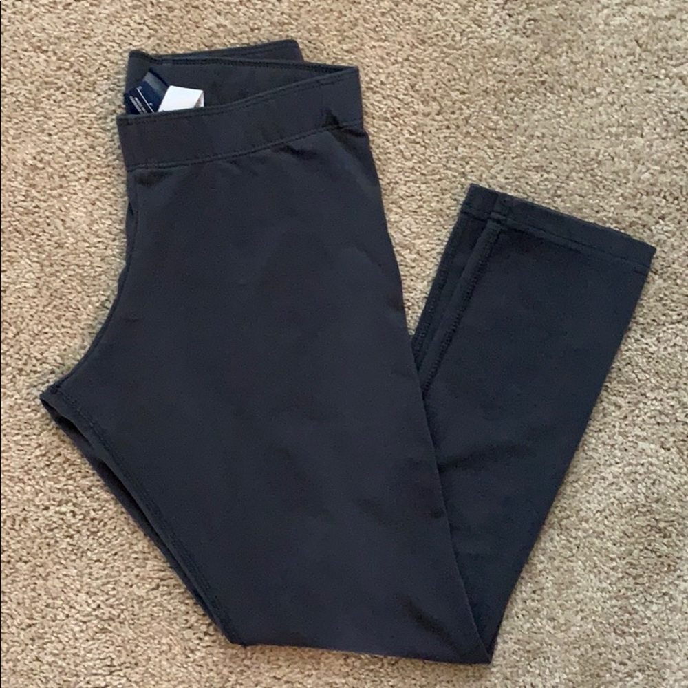 EUC Nike Capri Leggings